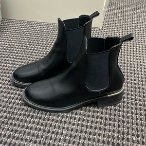 Black Zara Chelsea Boots